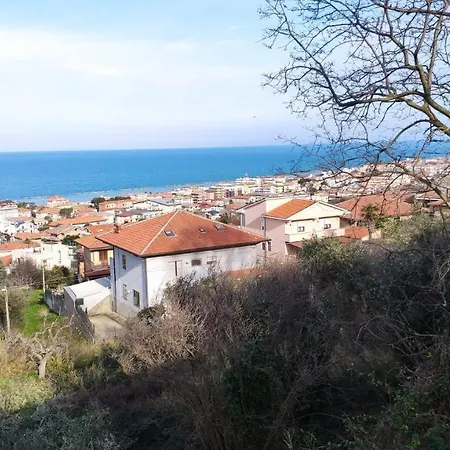 Tra Cielo E Mare * فرانكافيلا أل ماري