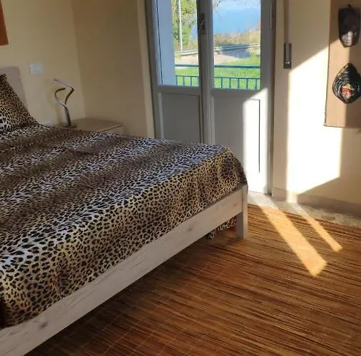 בית נופש Tra Cielo E Mare